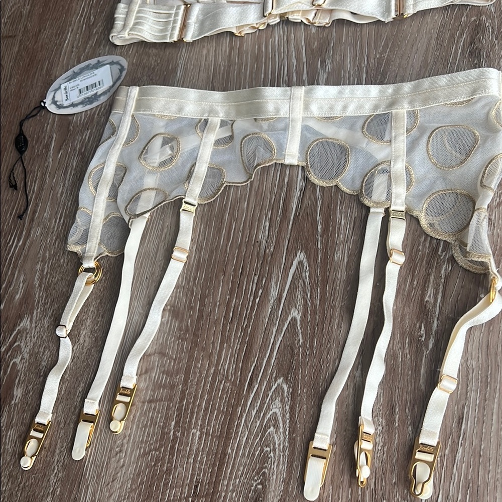 Bordelle Bubble Bodice Bra and Longline Suspender Set cream & gold size Small - Picture 15 of 17